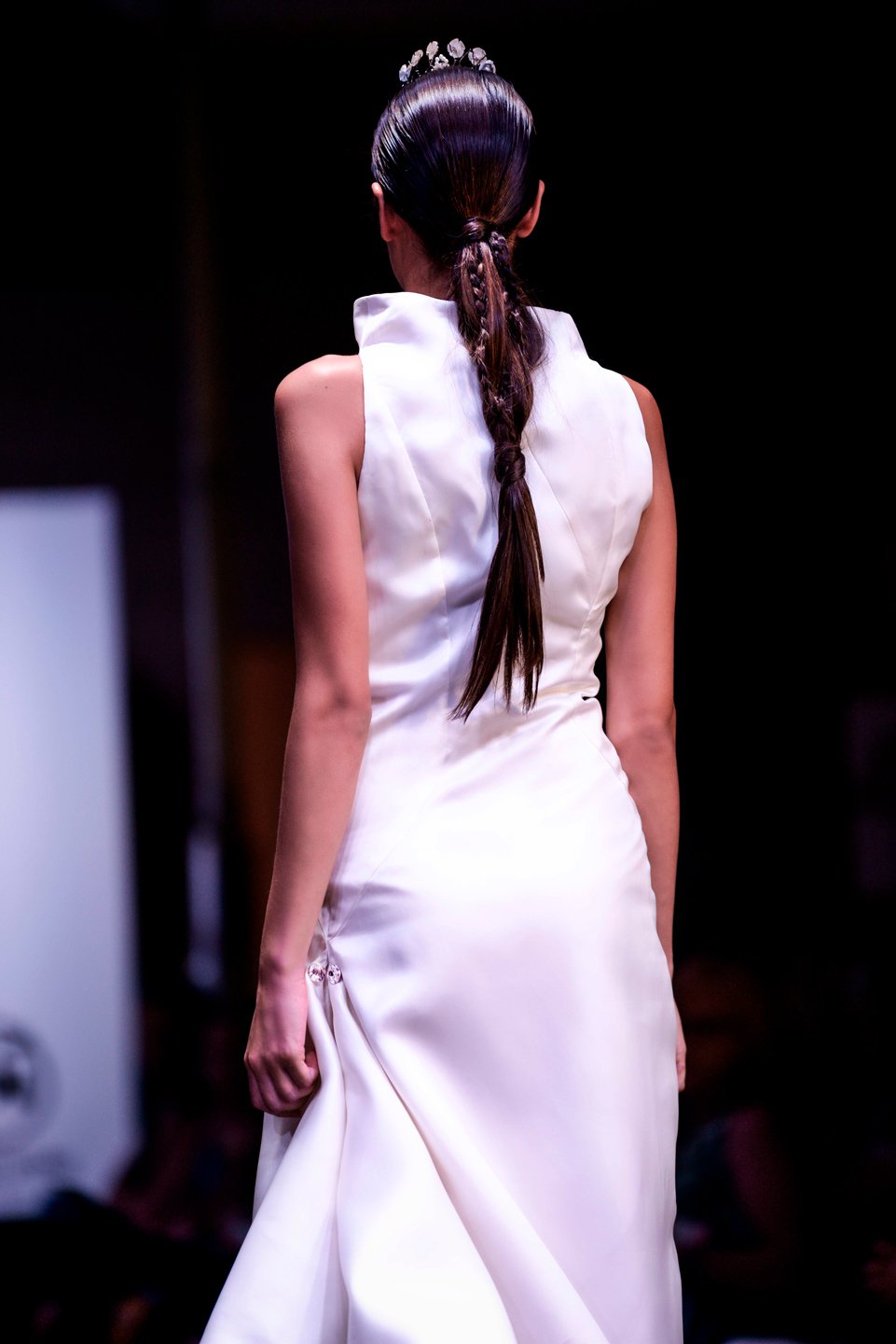 vestido fiesta blanco imposible